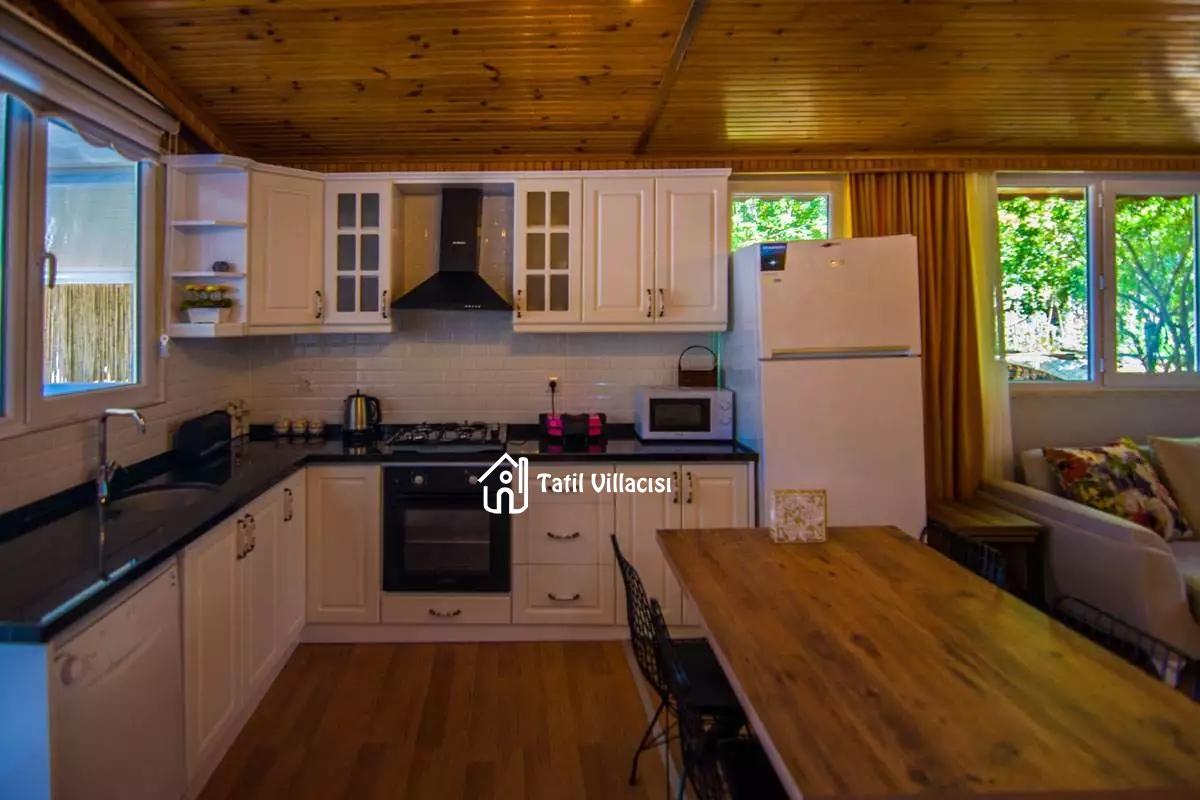 Villa Hisar Evi