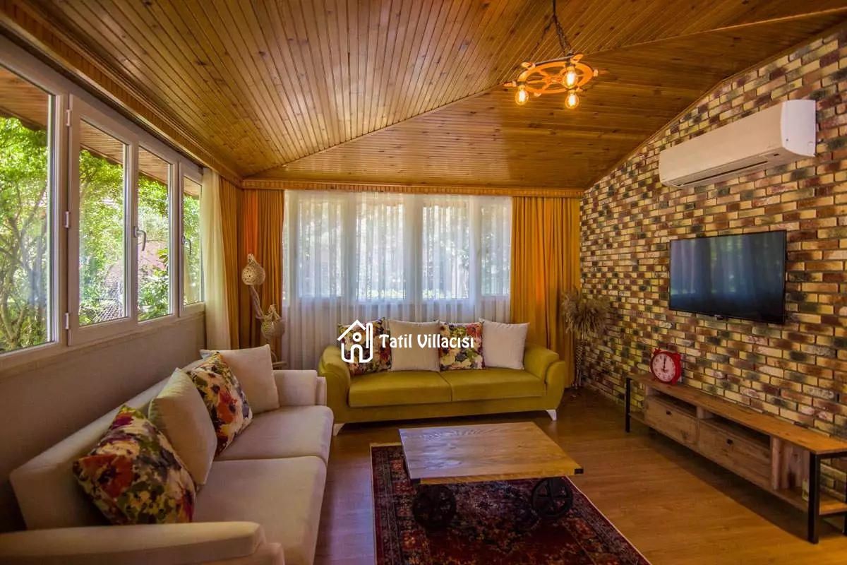Villa Hisar Evi