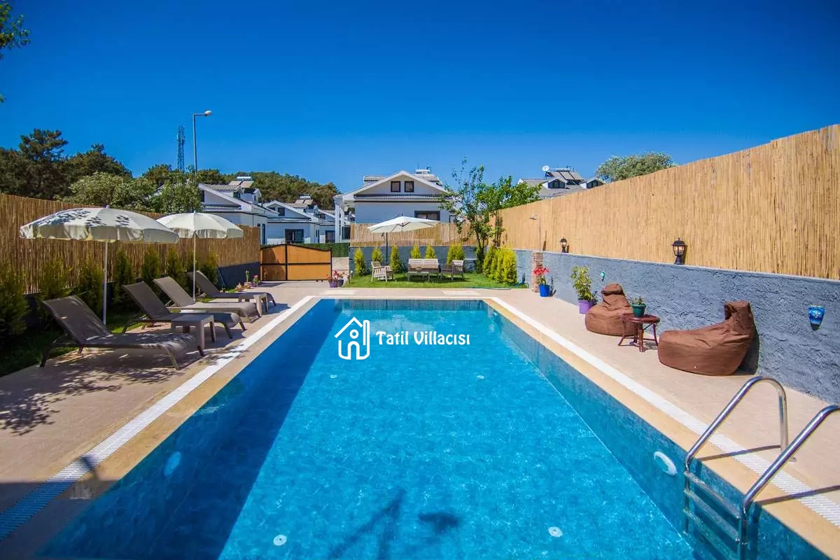 Villa Hisar Evi