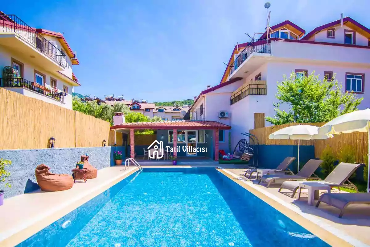 Villa Hisar Evi