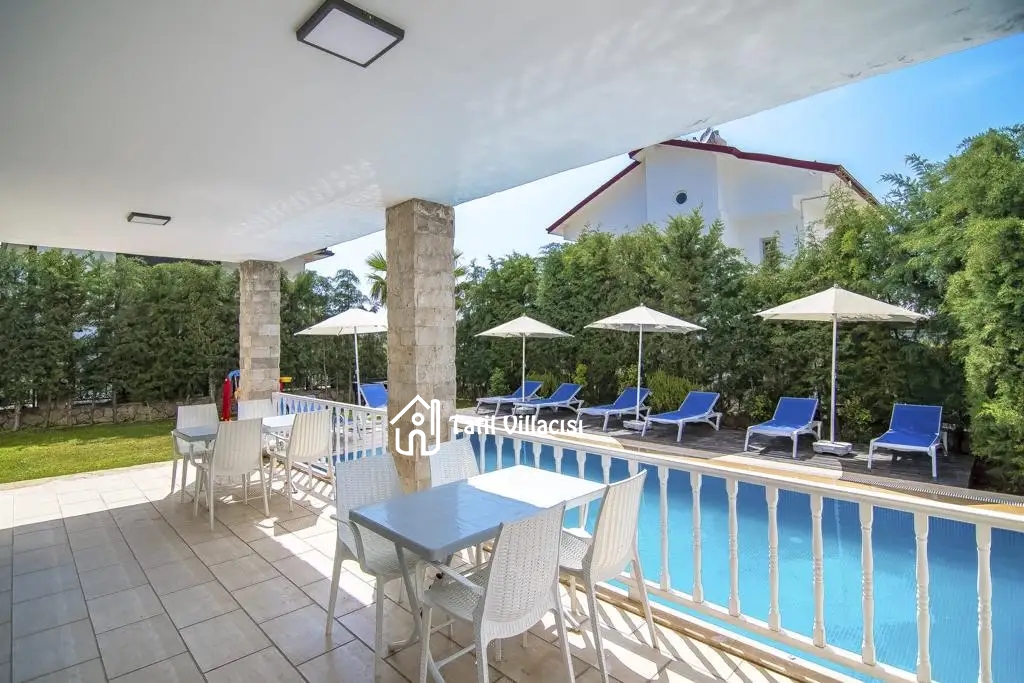 Villa Kalipso Toker 1