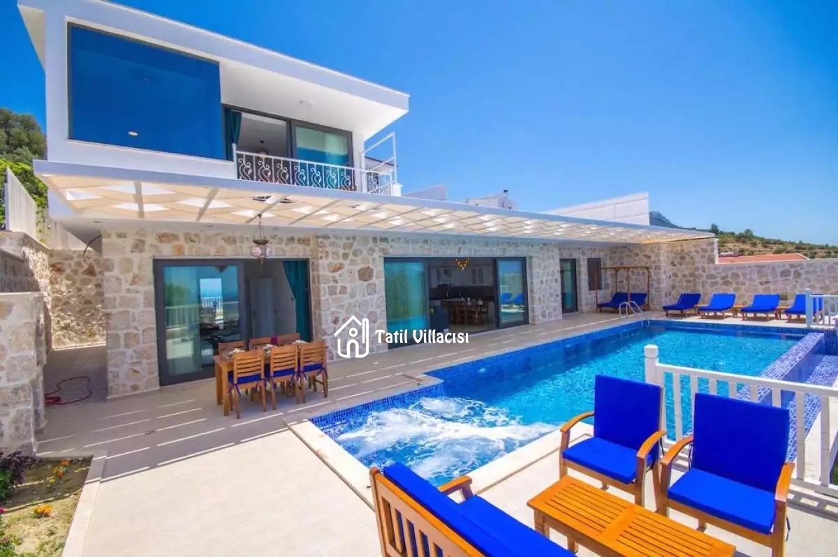 Villa Karmen