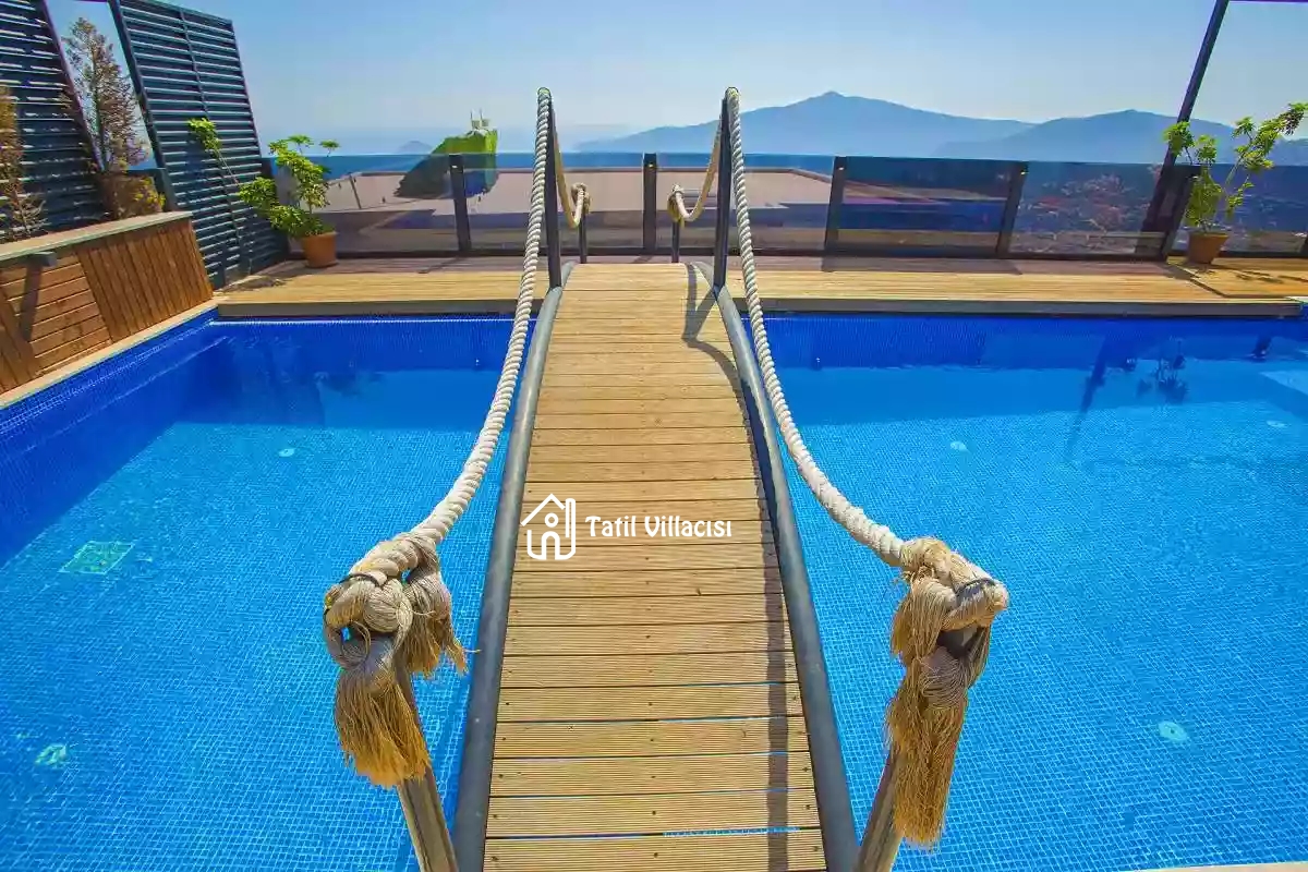 Villa King
