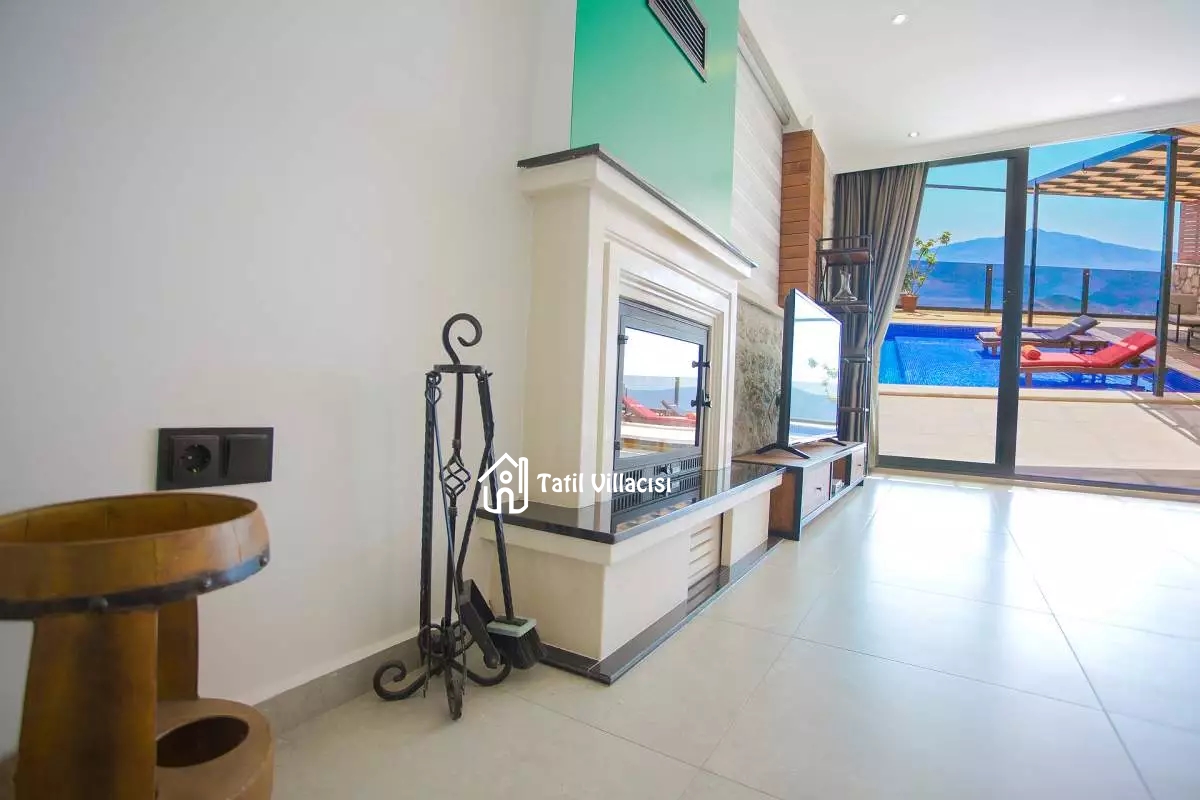 Villa King