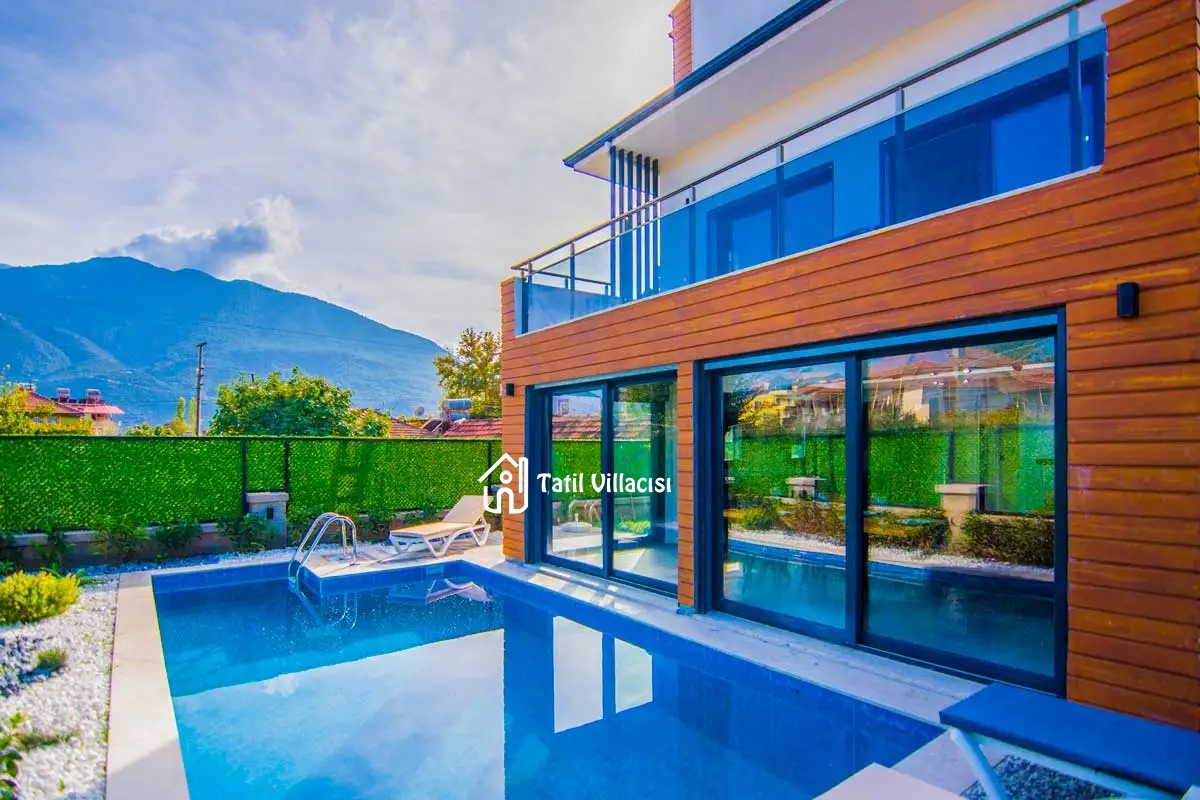 Villa Kırmızı