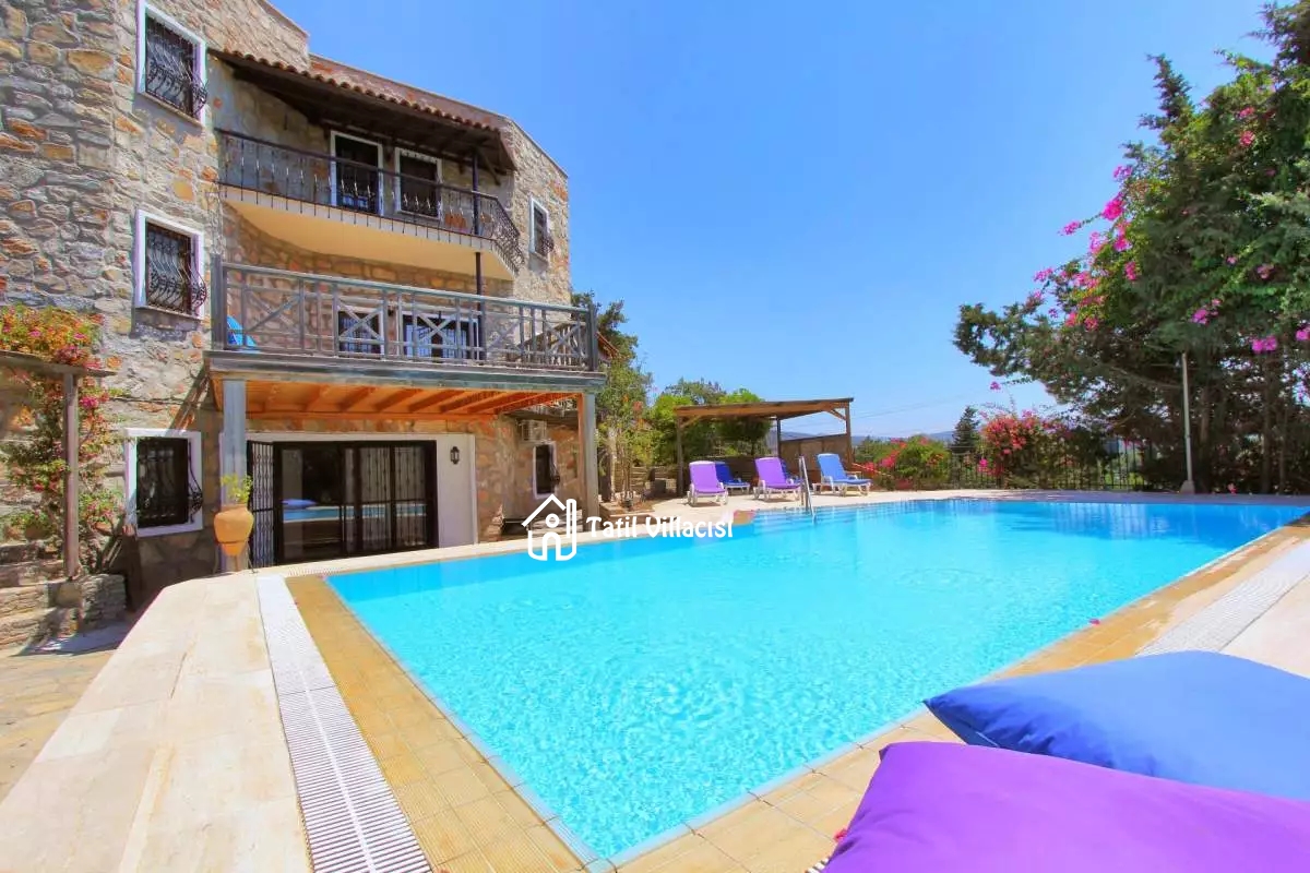 Villa Lee
