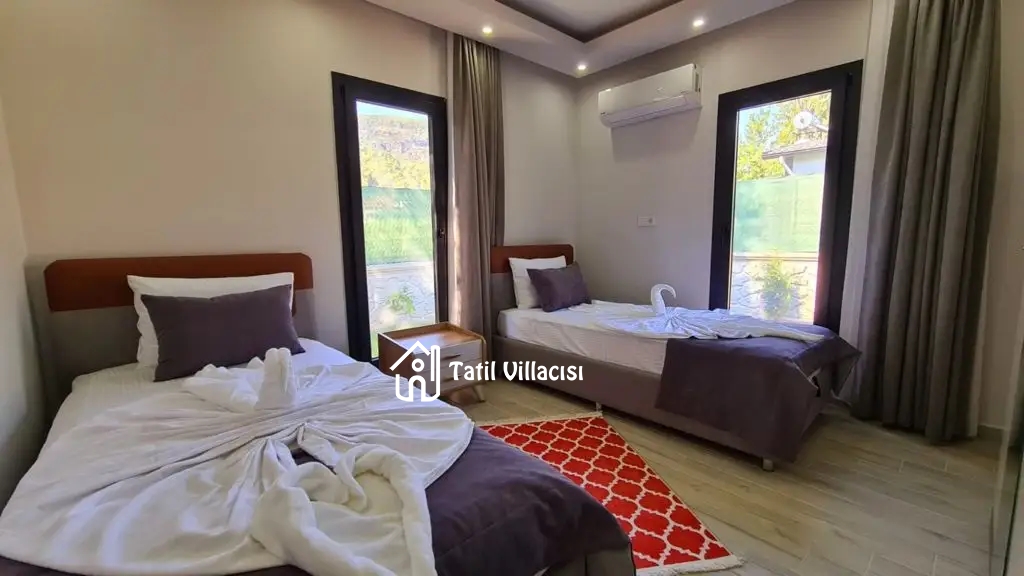 Villa Life 5