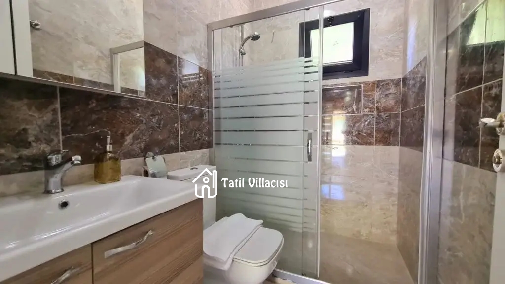Villa Life 5