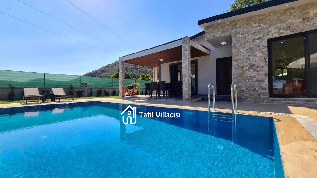 Villa Life 5