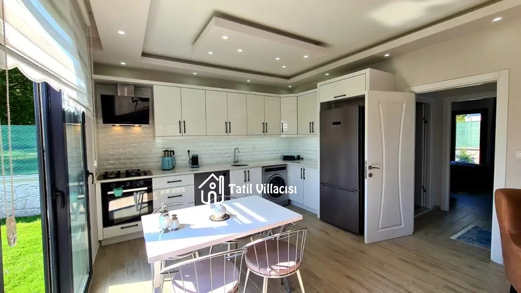Villa Life 5