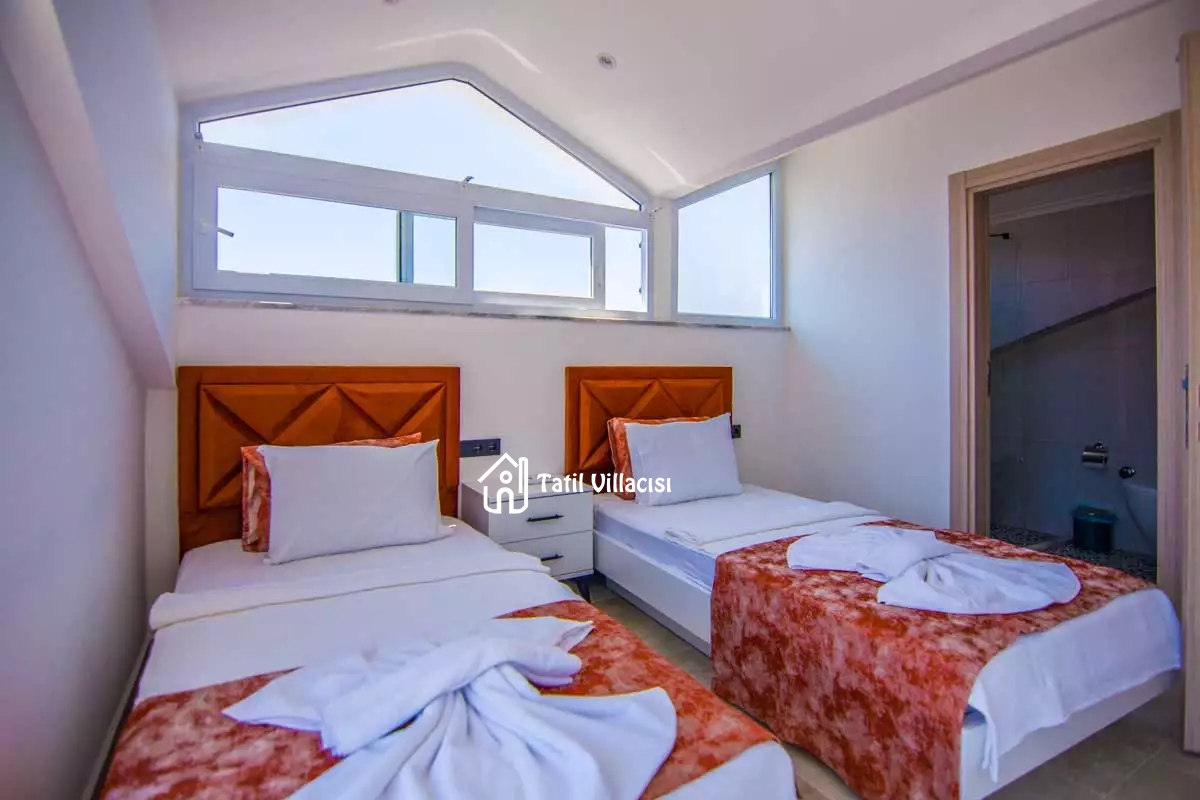 Villa Light