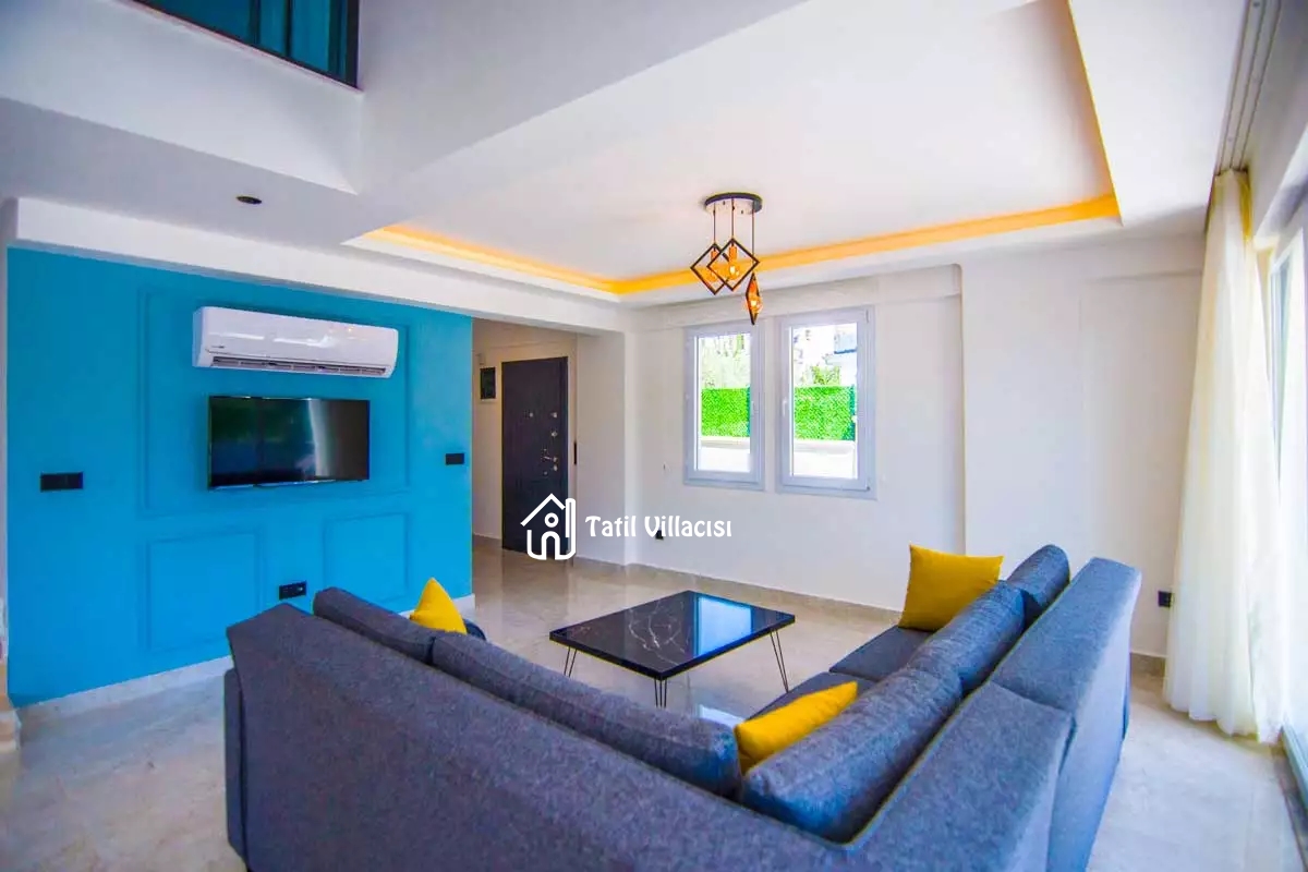 Villa Light