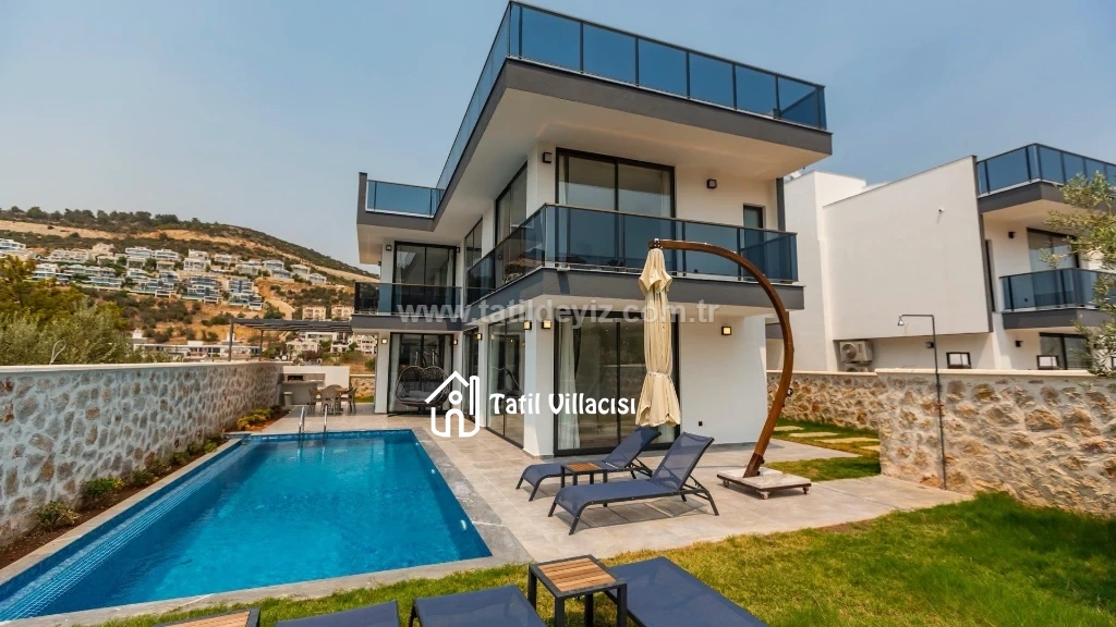 Villa Lipsos 2