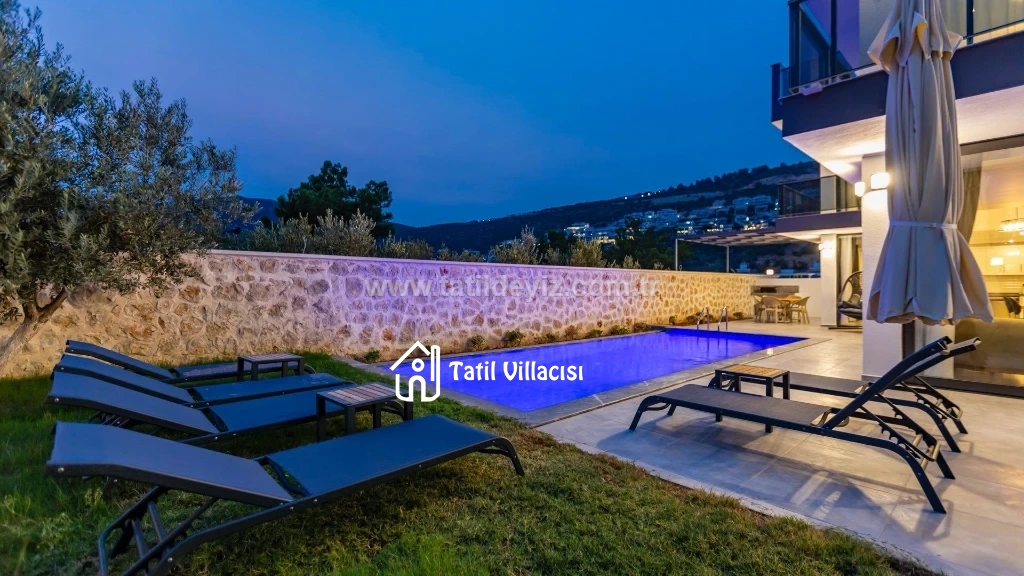 Villa Lipsos 2