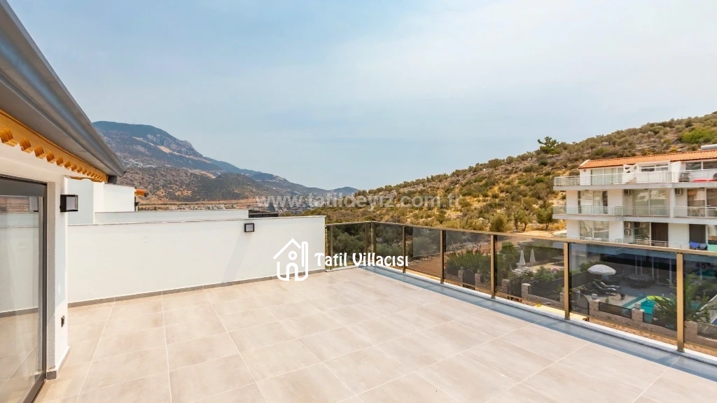 Villa Lipsos 2