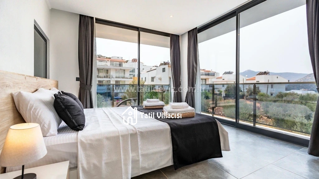 Villa Lipsos 2
