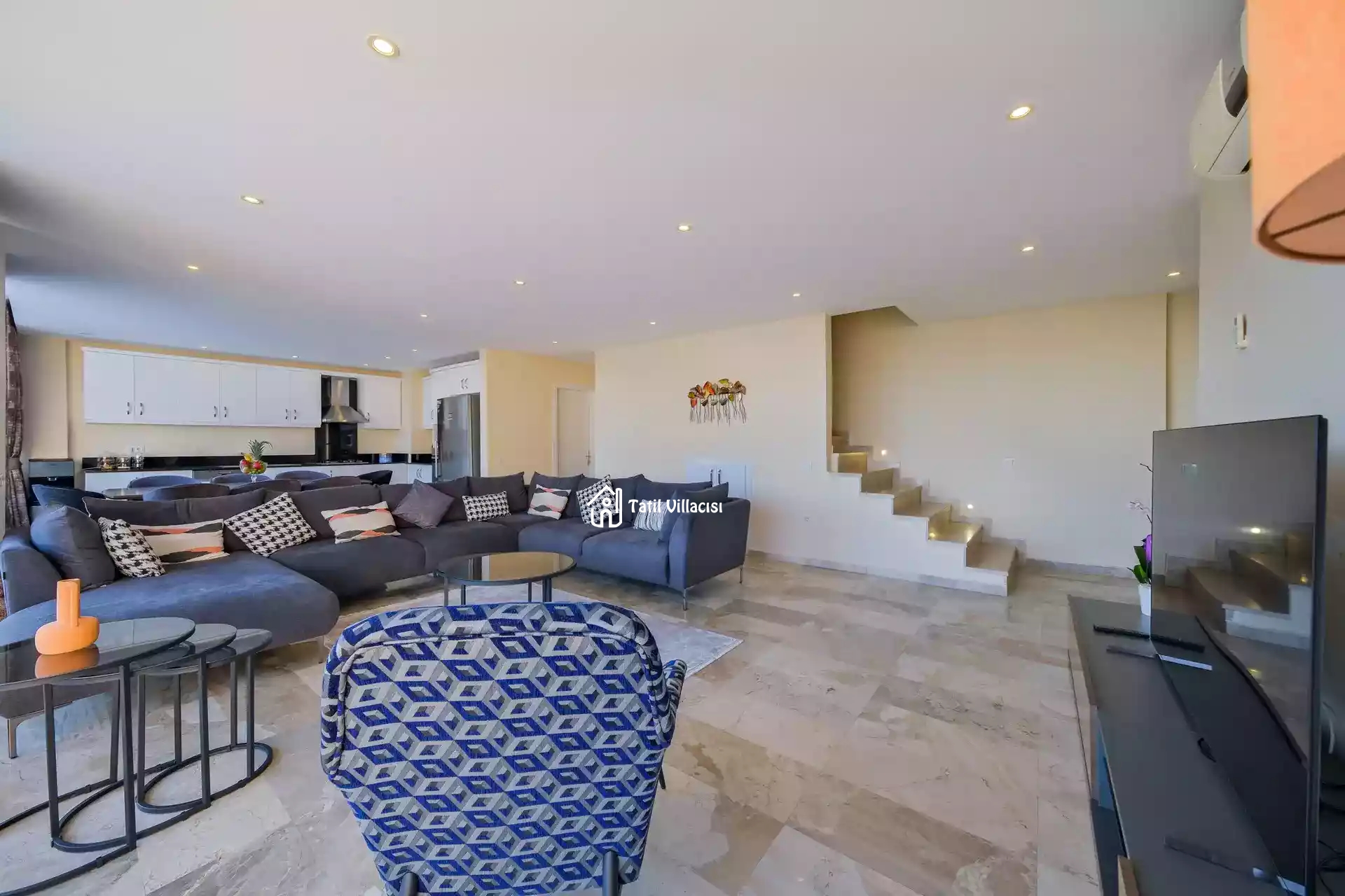 Villa Lumire 1