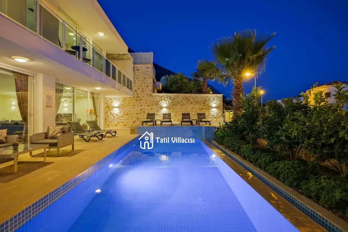Villa Lumire 1