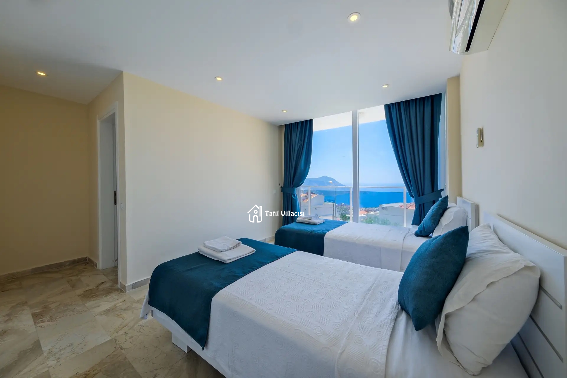 Villa Lumire 1