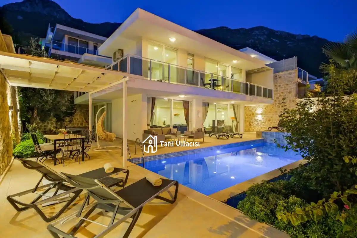 Villa Lumire 1