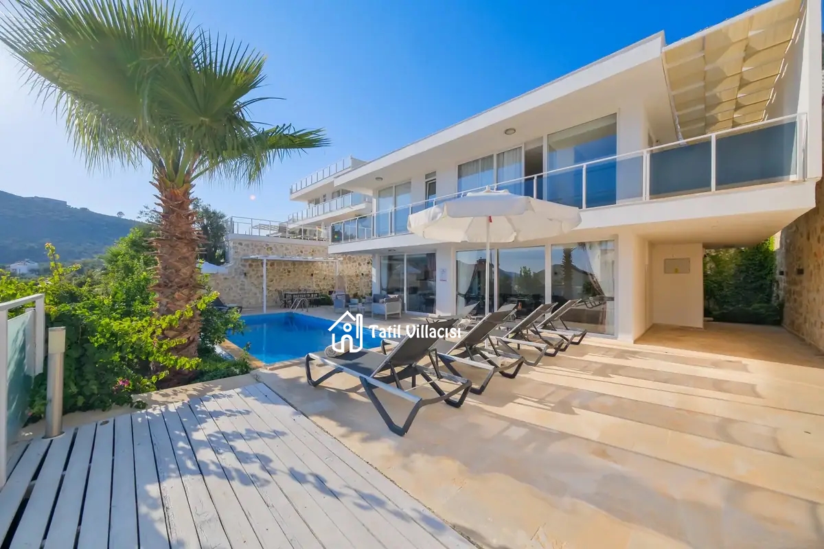 Villa Lumire 1