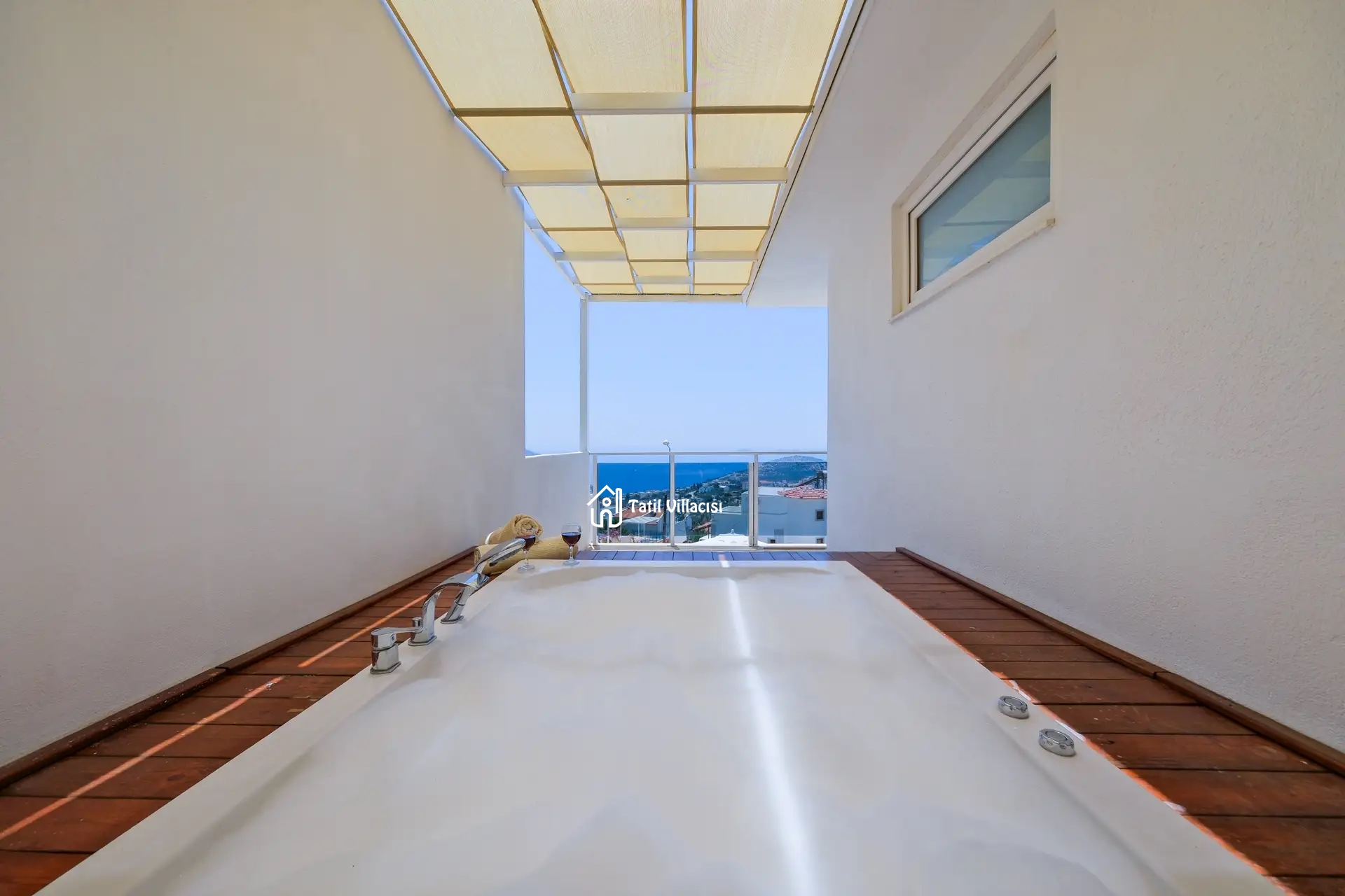 Villa Lumire 2