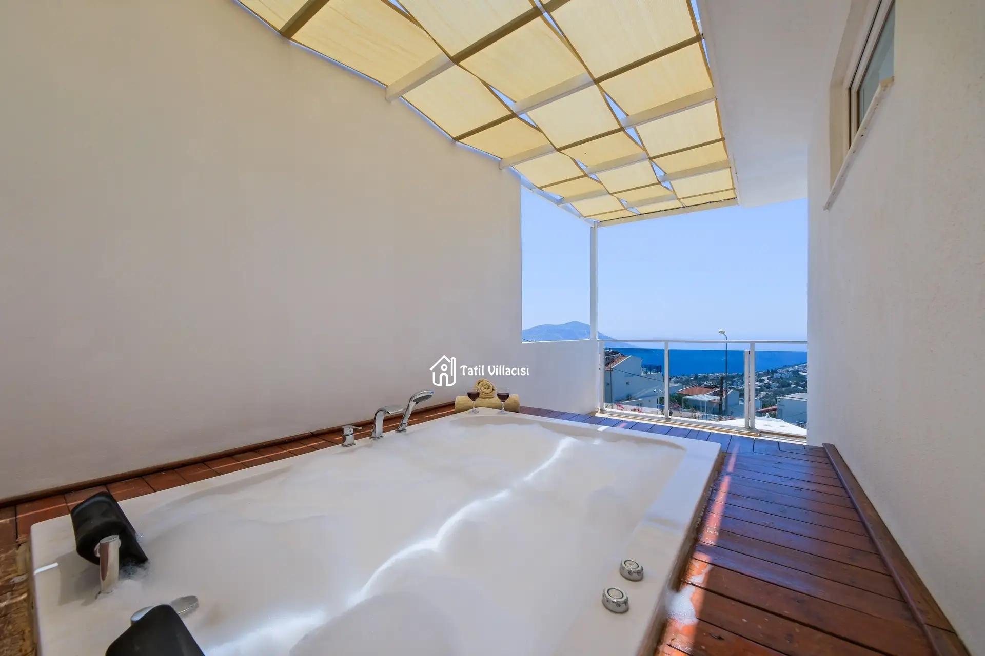 Villa Lumire 2