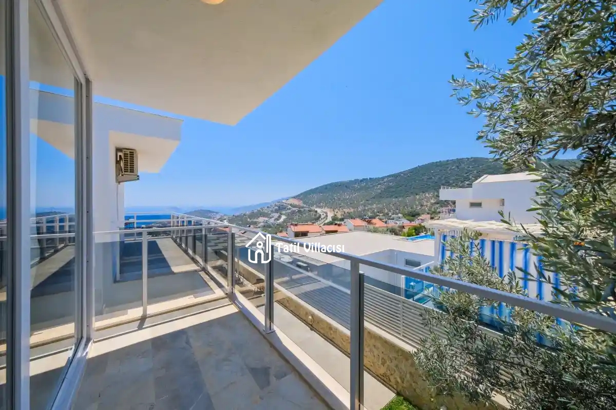 Villa Lumire 2