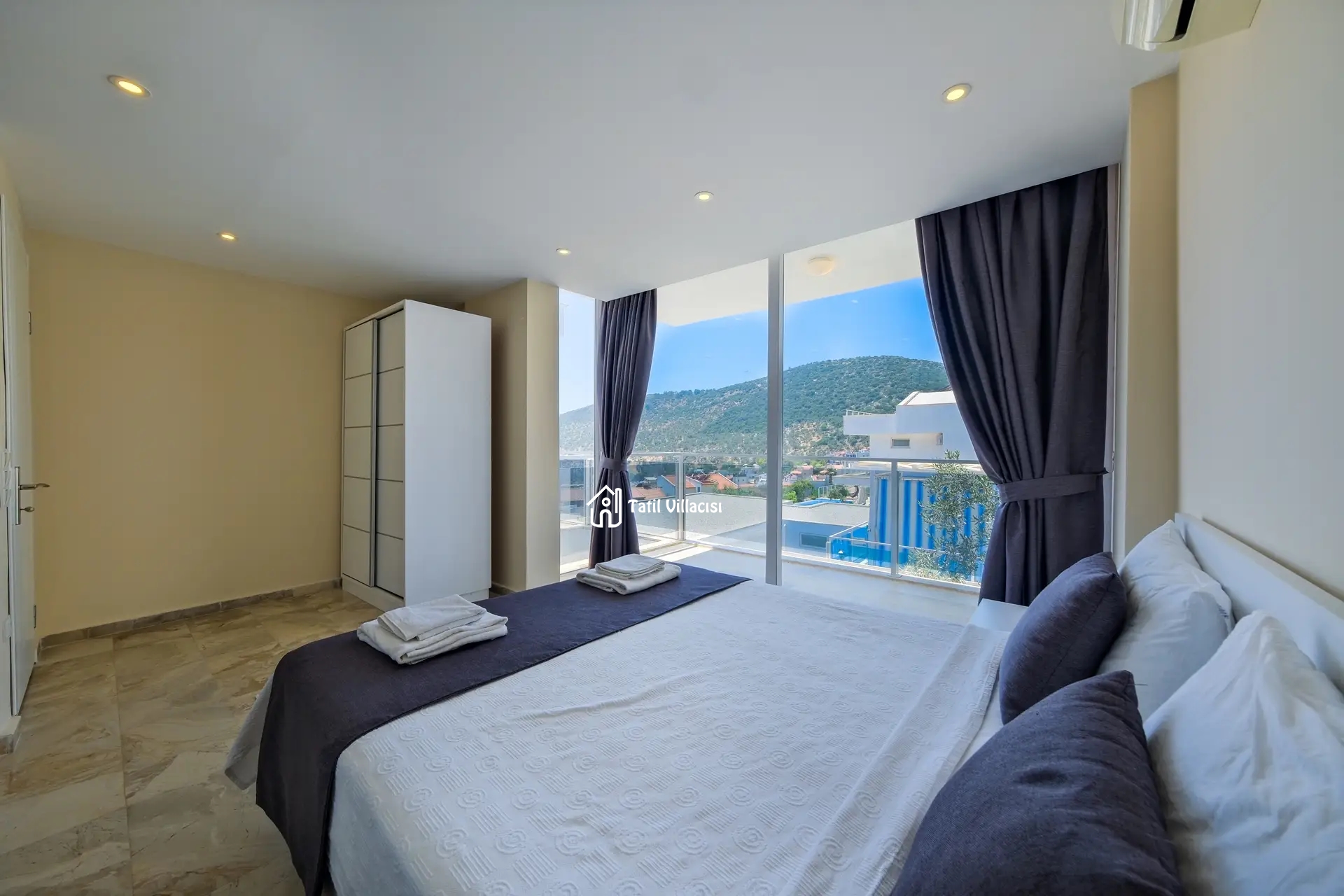 Villa Lumire 2