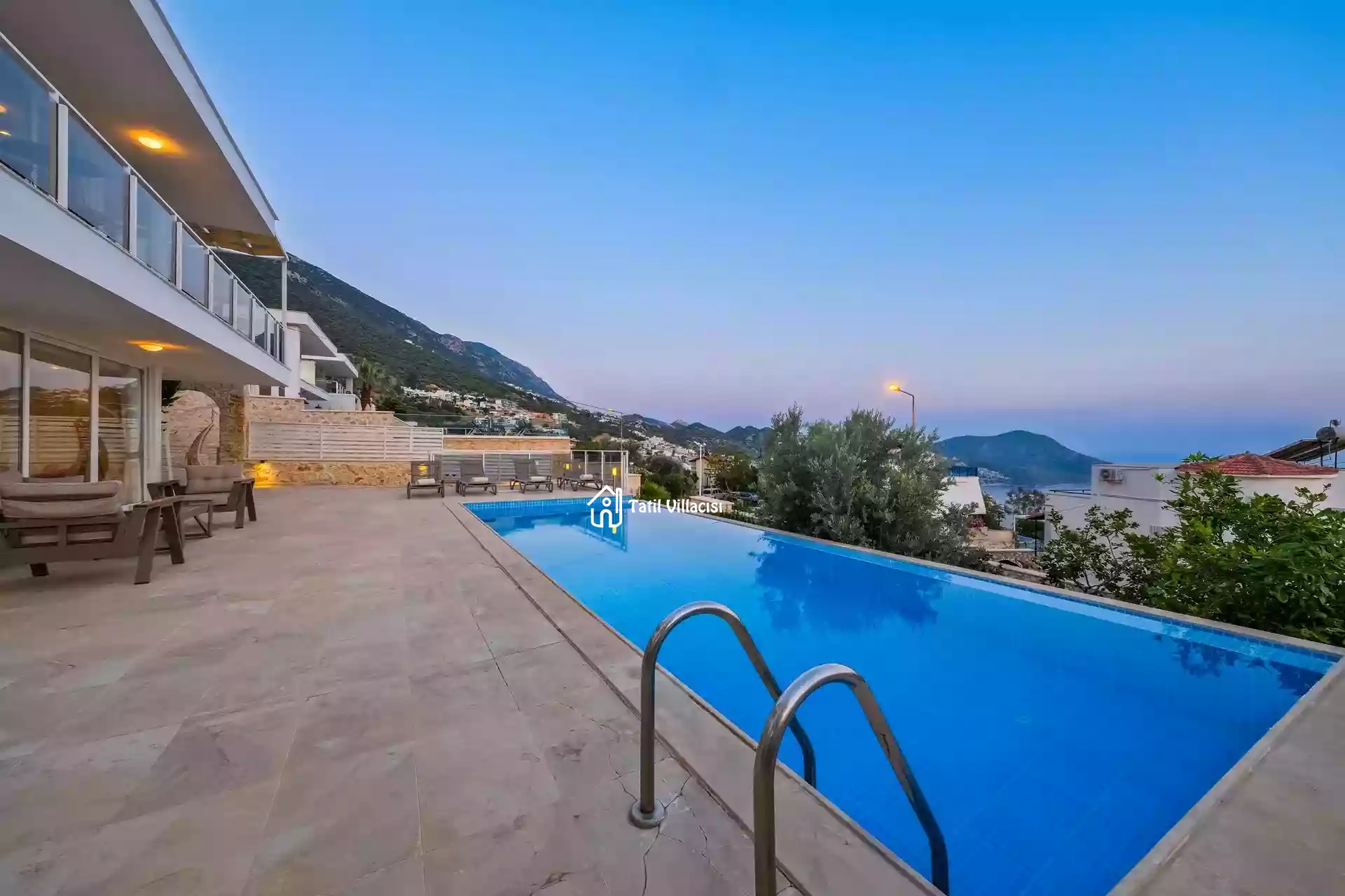 Villa Lumire 2