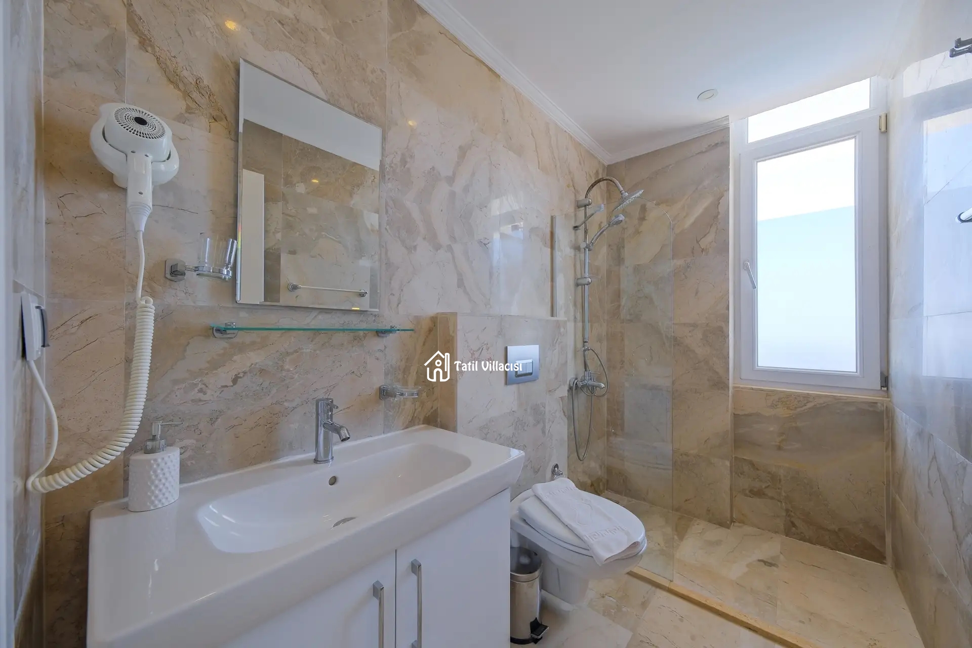 Villa Lumire 2