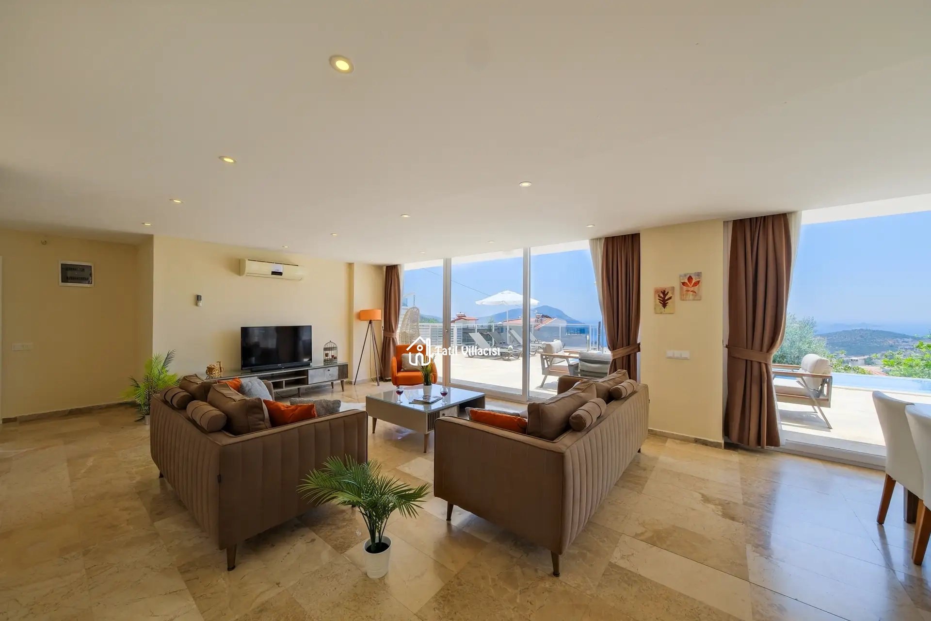 Villa Lumire 2