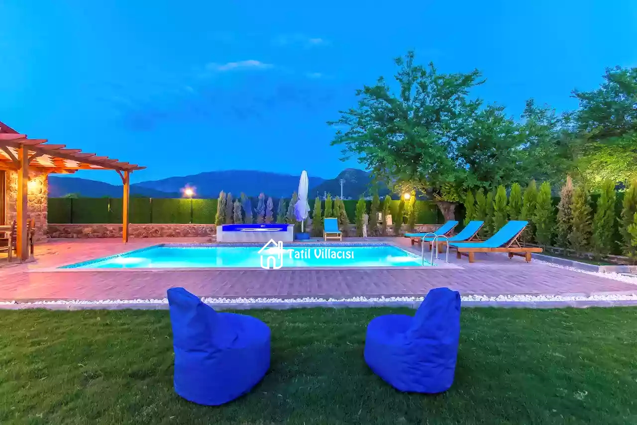 Villa Makri