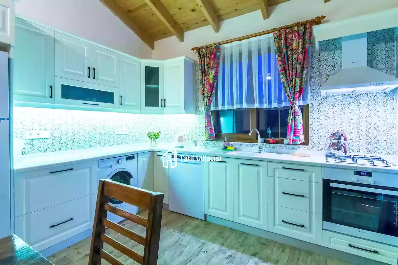 Villa Makri