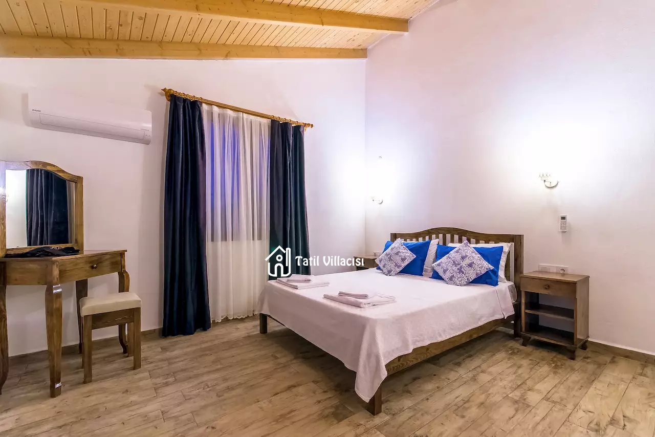 Villa Makri