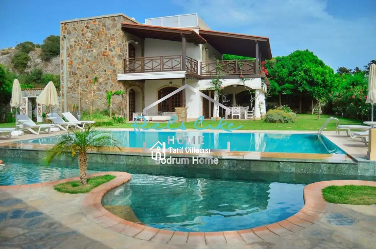 Villa Mandalin