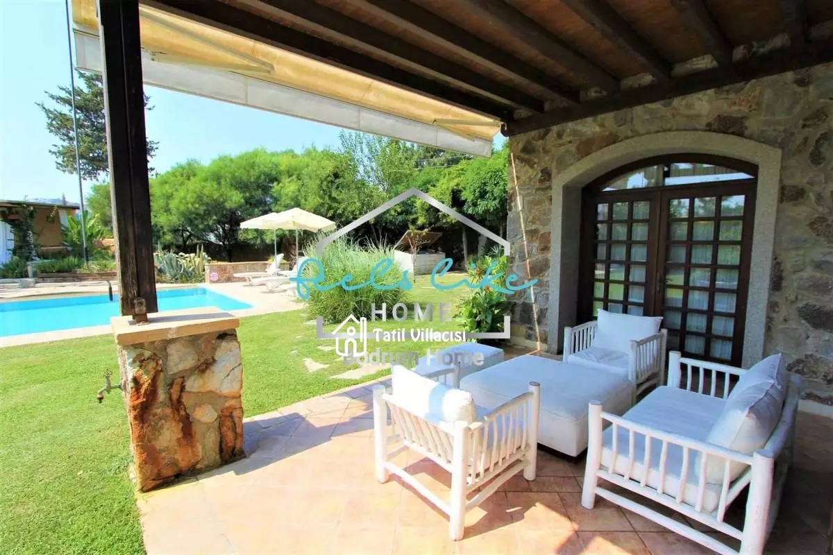 Villa Mandalin