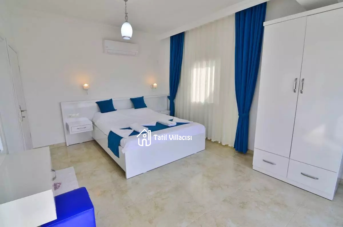 Villa Manolya