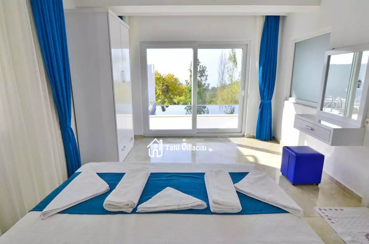 Villa Manolya
