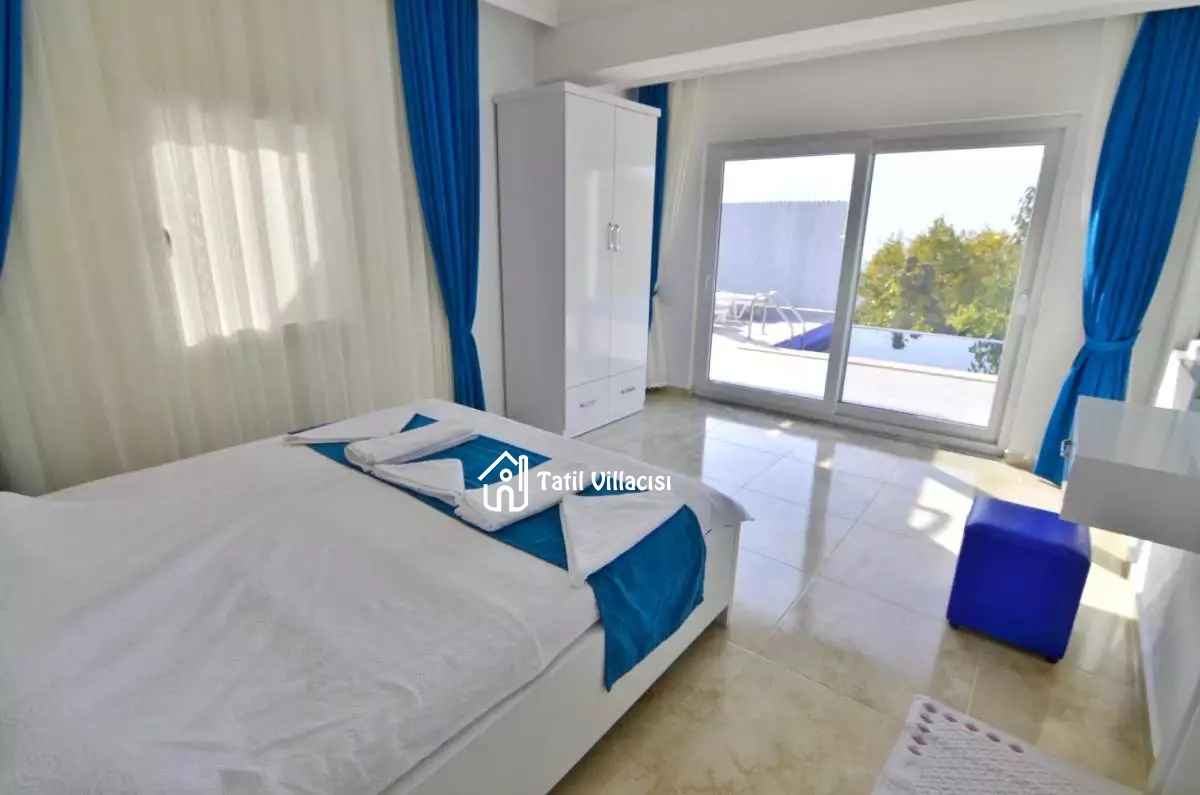 Villa Manolya