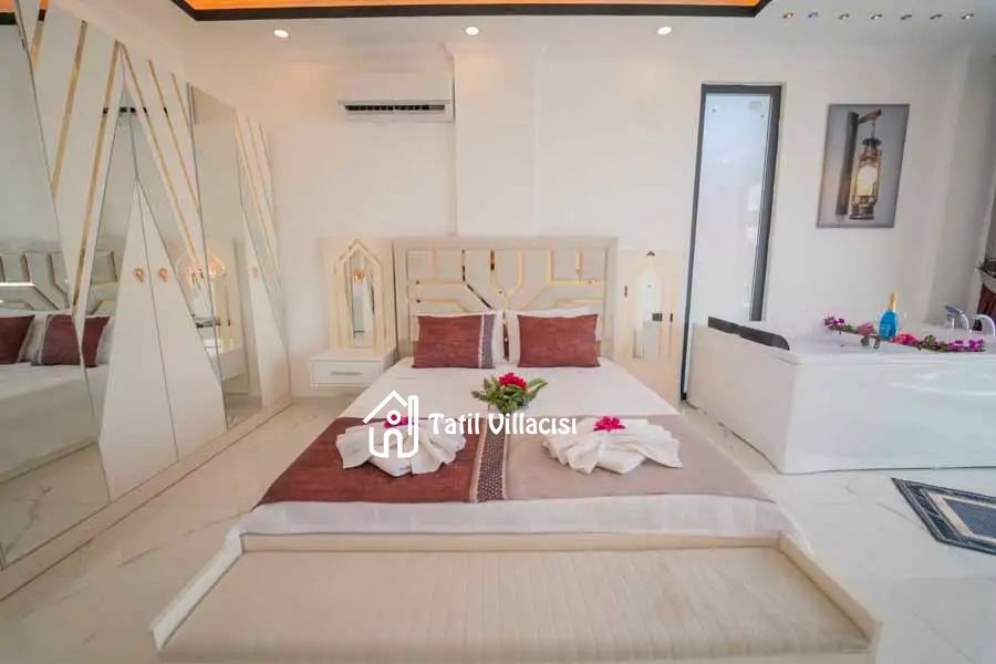 Villa Mega Star