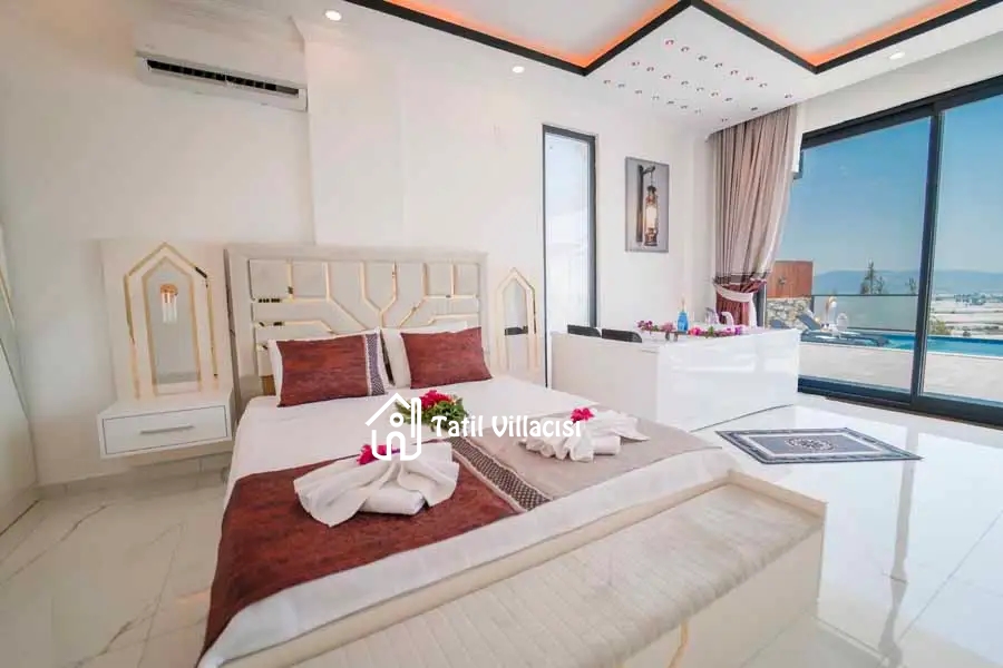 Villa Mega Star