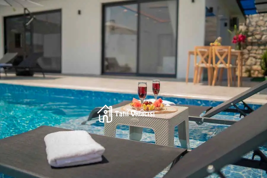 Villa Mega Star
