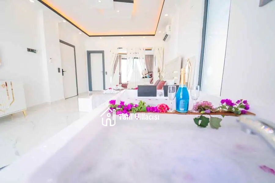 Villa Mega Star