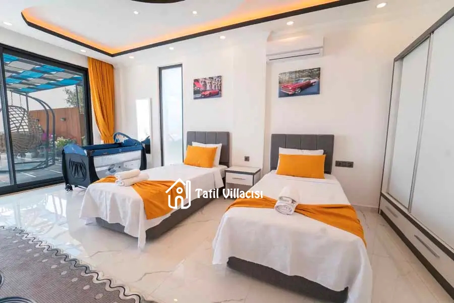 Villa Mega Star