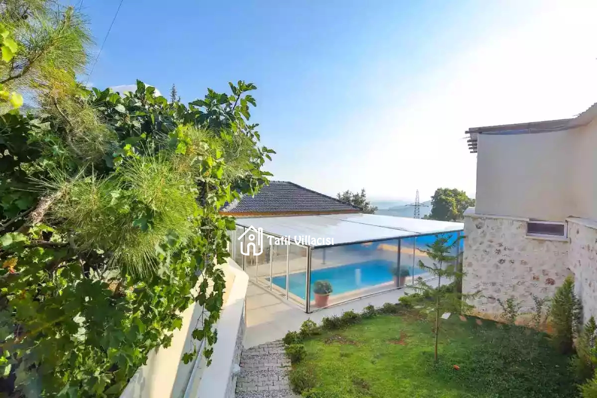 Villa Mina