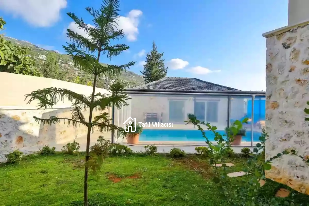 Villa Mina