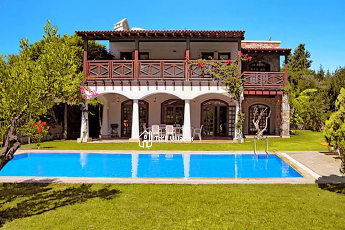 Villa Mira