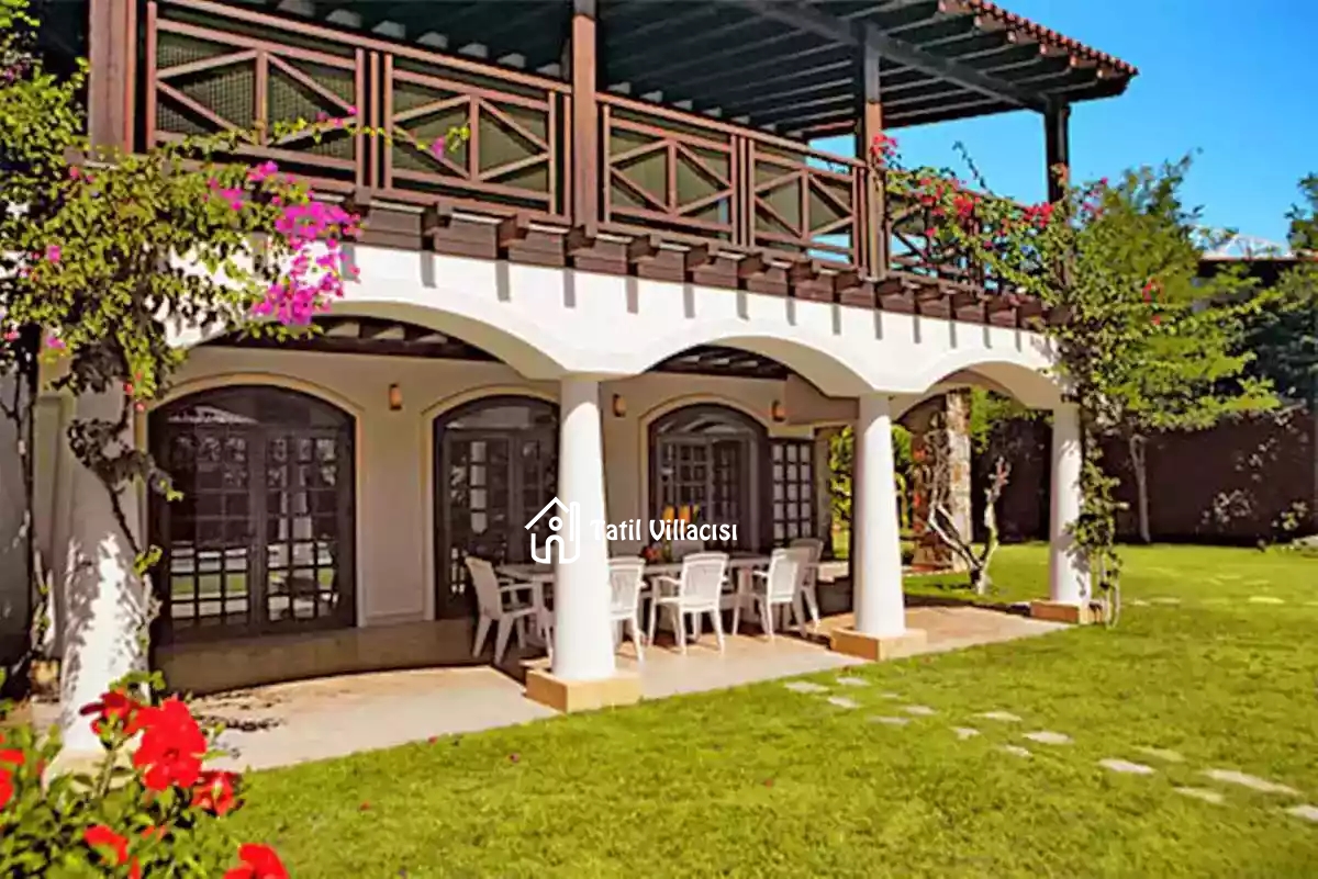 Villa Mira