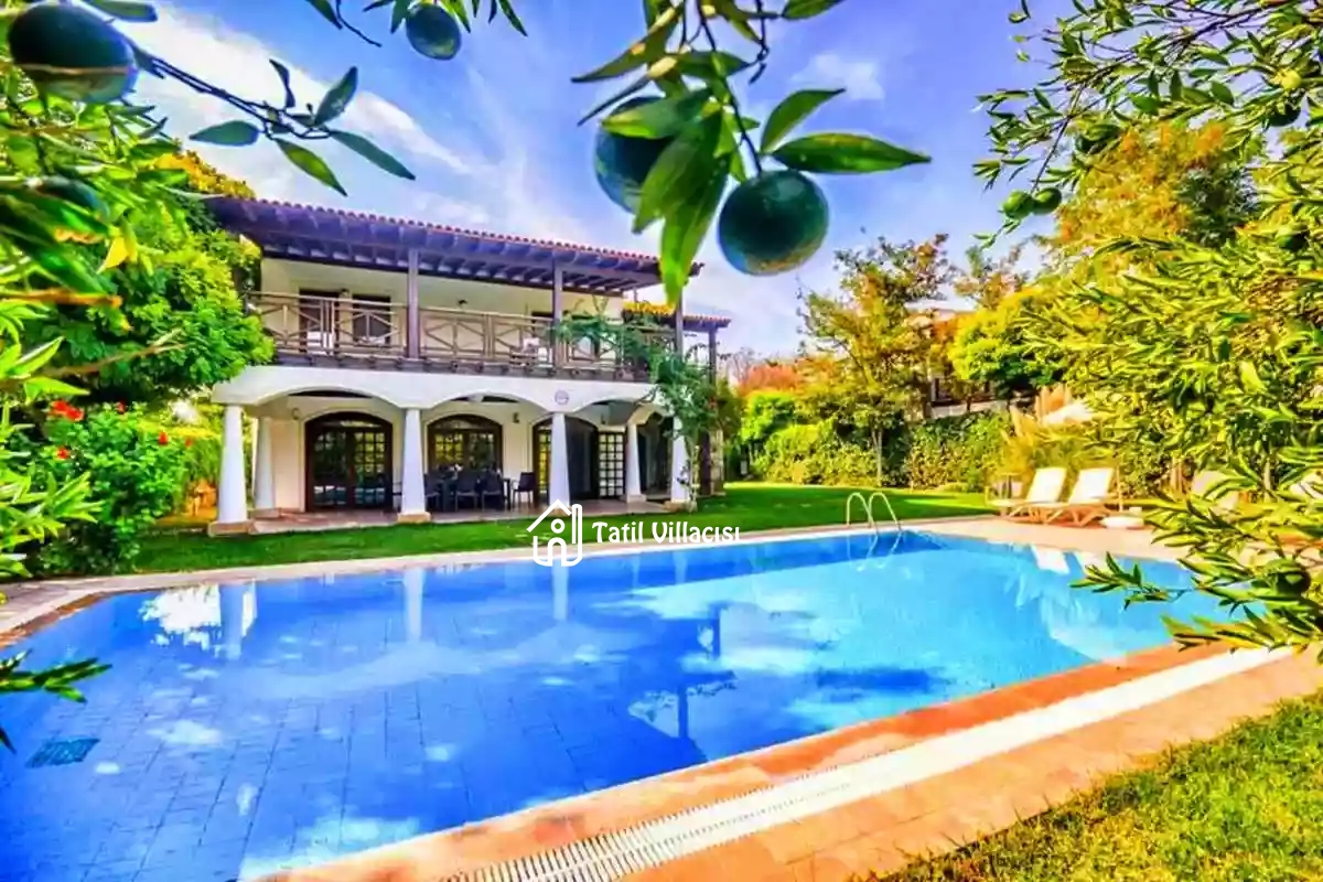 Villa Mira